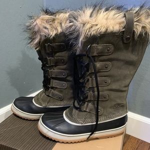 Sorel Joan of Arctic Boots